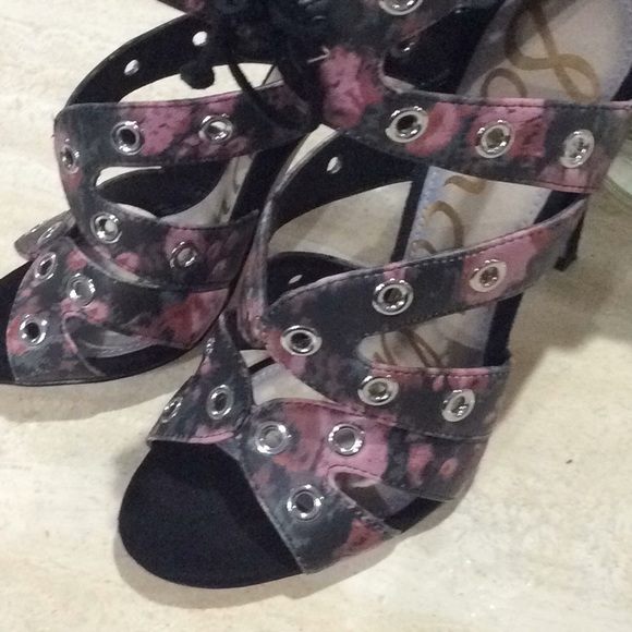 Strappy Summer Heels🌸💕 - Picture 2 of 3